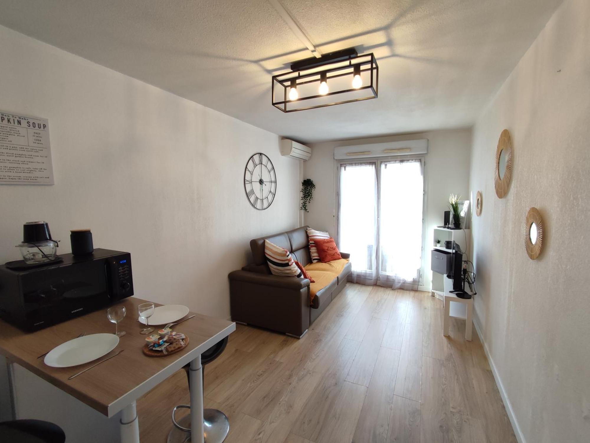 מרסיי Appartement Climatise Tout Equipe A 6Min De La Gare St Charles מראה חיצוני תמונה