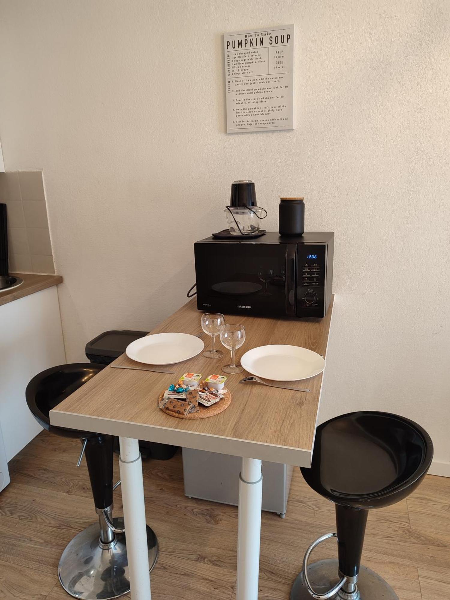 מרסיי Appartement Climatise Tout Equipe A 6Min De La Gare St Charles מראה חיצוני תמונה