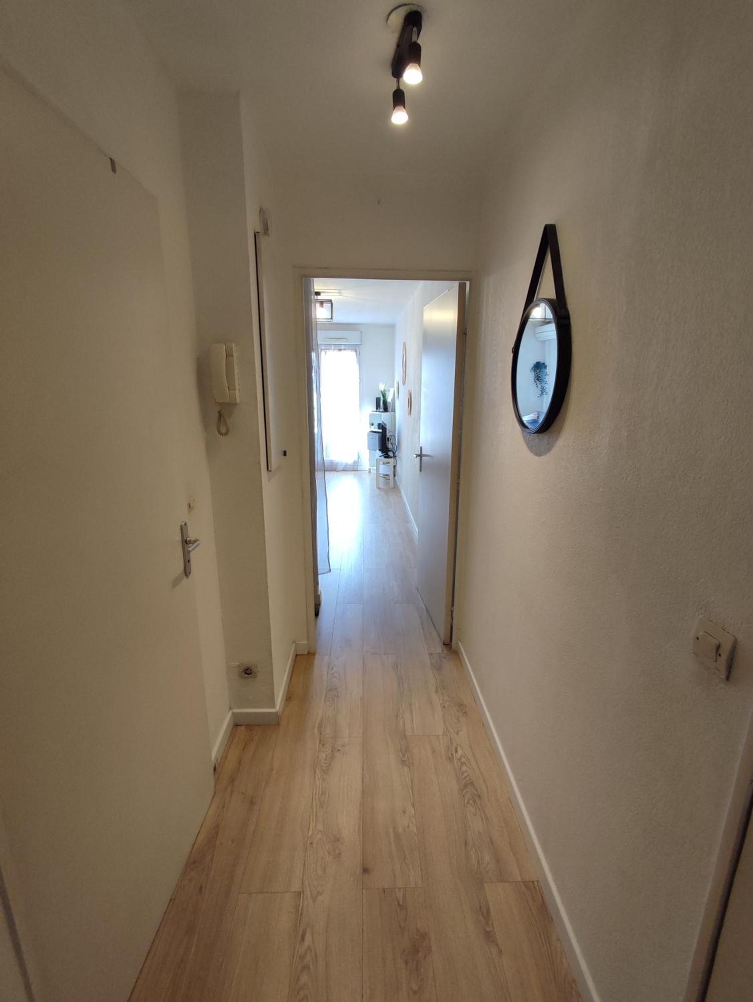 מרסיי Appartement Climatise Tout Equipe A 6Min De La Gare St Charles מראה חיצוני תמונה